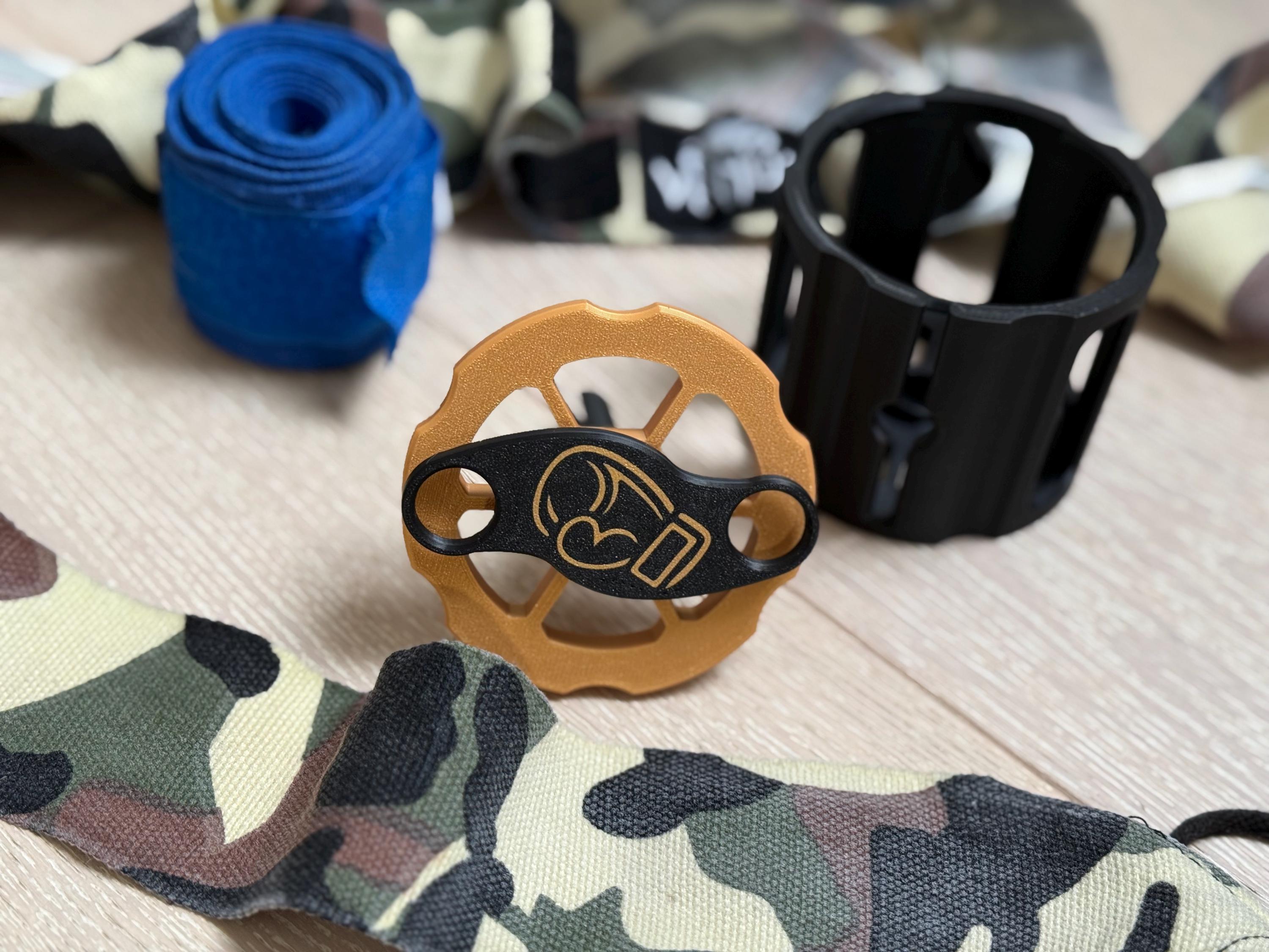 Portable Hand Wrap Roller for Boxing, MMA & Muay Thai Ergonomic Speed Wrap Winder