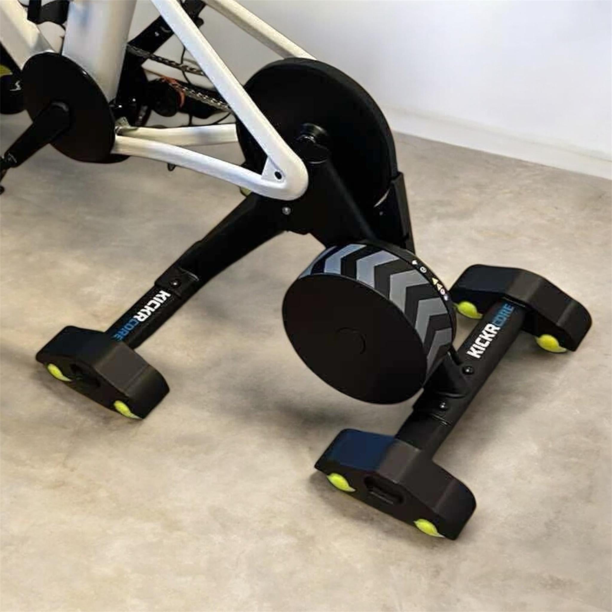 Rocker Feet Adapter for Wahoo KICKR CORE 2, Tennis ball feet, Rocker Plate, Noise Reduction