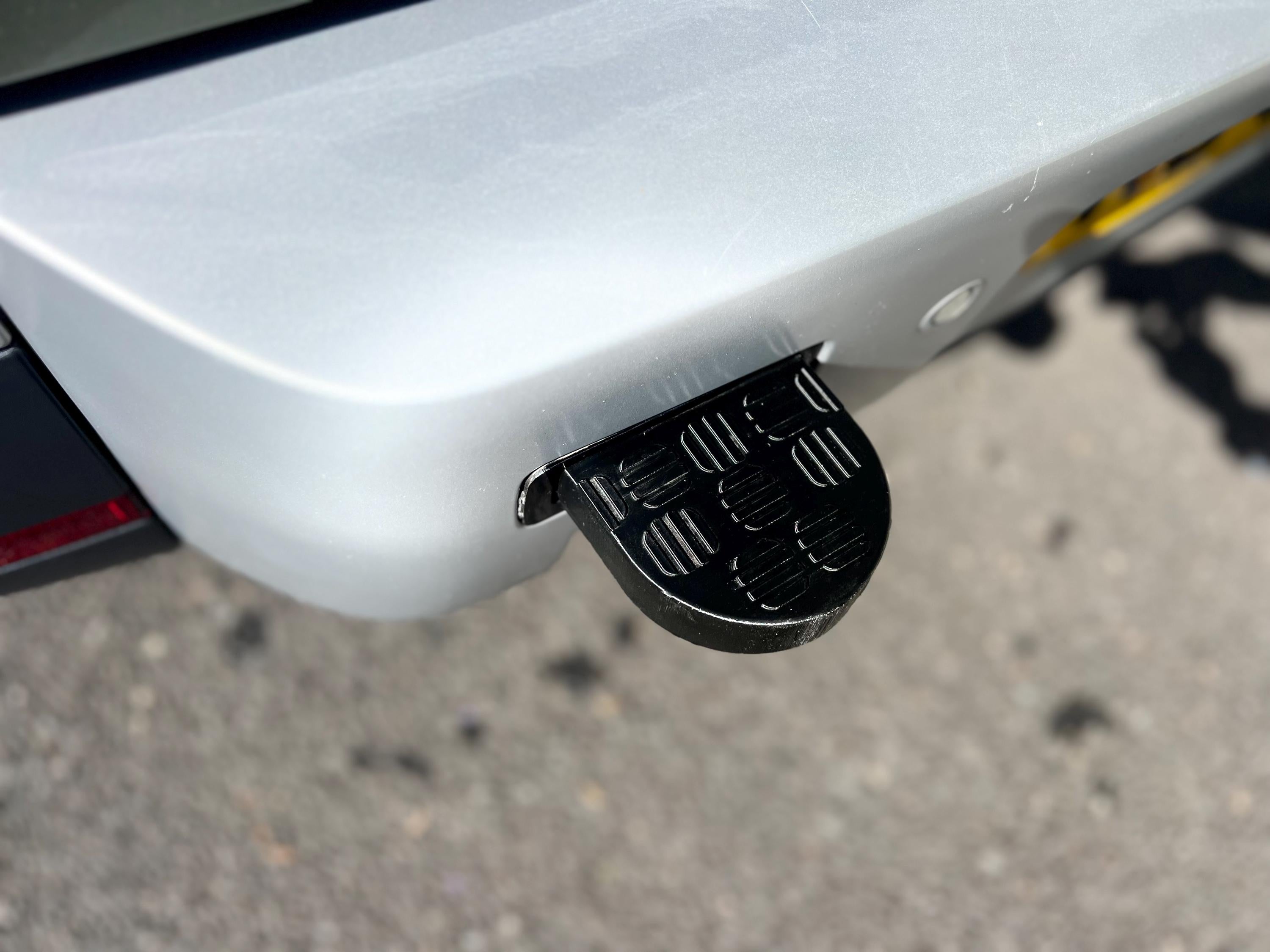 Tow Eye Cover for Land Rover Defender L663 Chequer Plate, Defender 2020 Tow Hook Cover, A pair of covers for the rear recovery loops