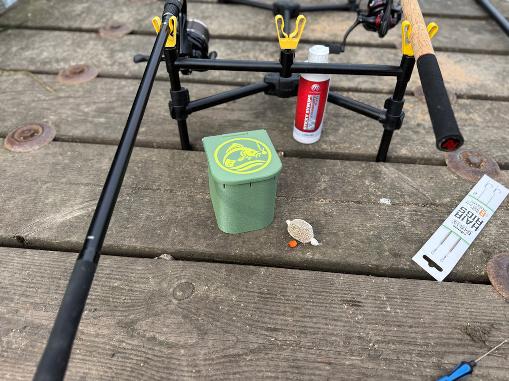 Carp Fishing Bait Dip Box