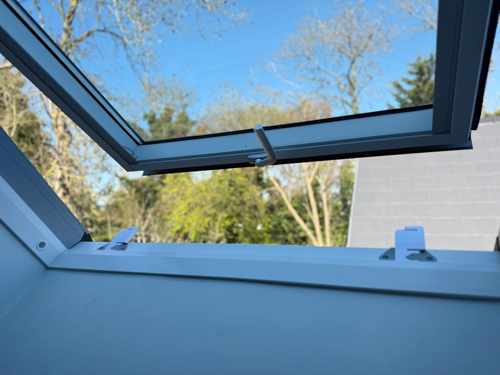 Ventilation Adapter Compatible with Velux Window