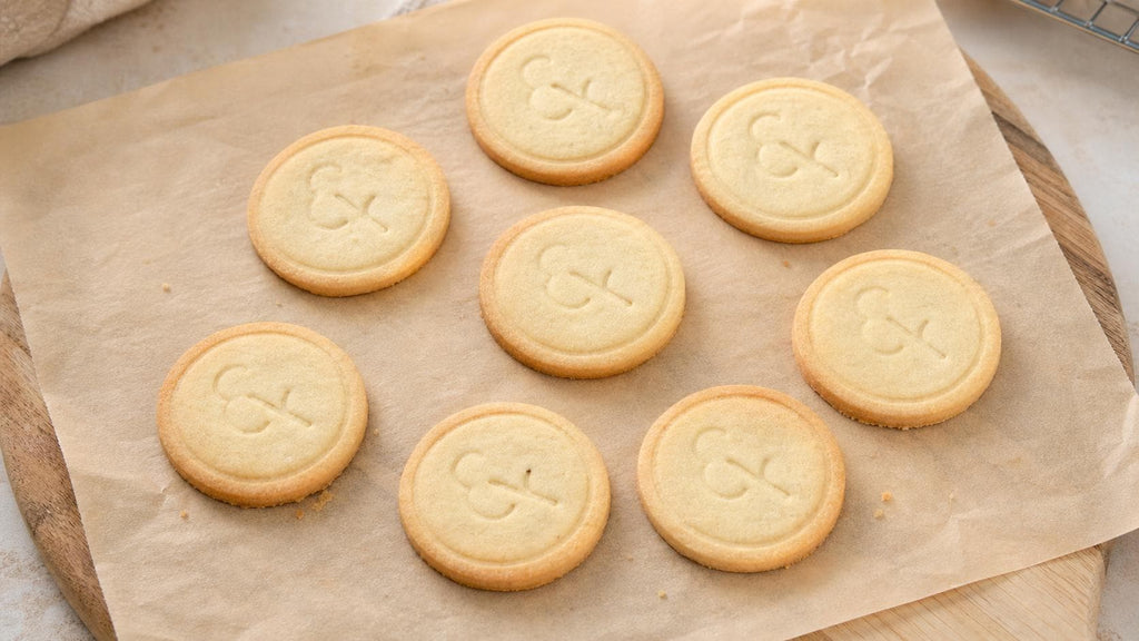 Parkrun Themed Cookie Cutter & Embosser Set | 60mm Fondant Icing Stamp for Cupcake Toppers – Running Celebration, 5K Gift
