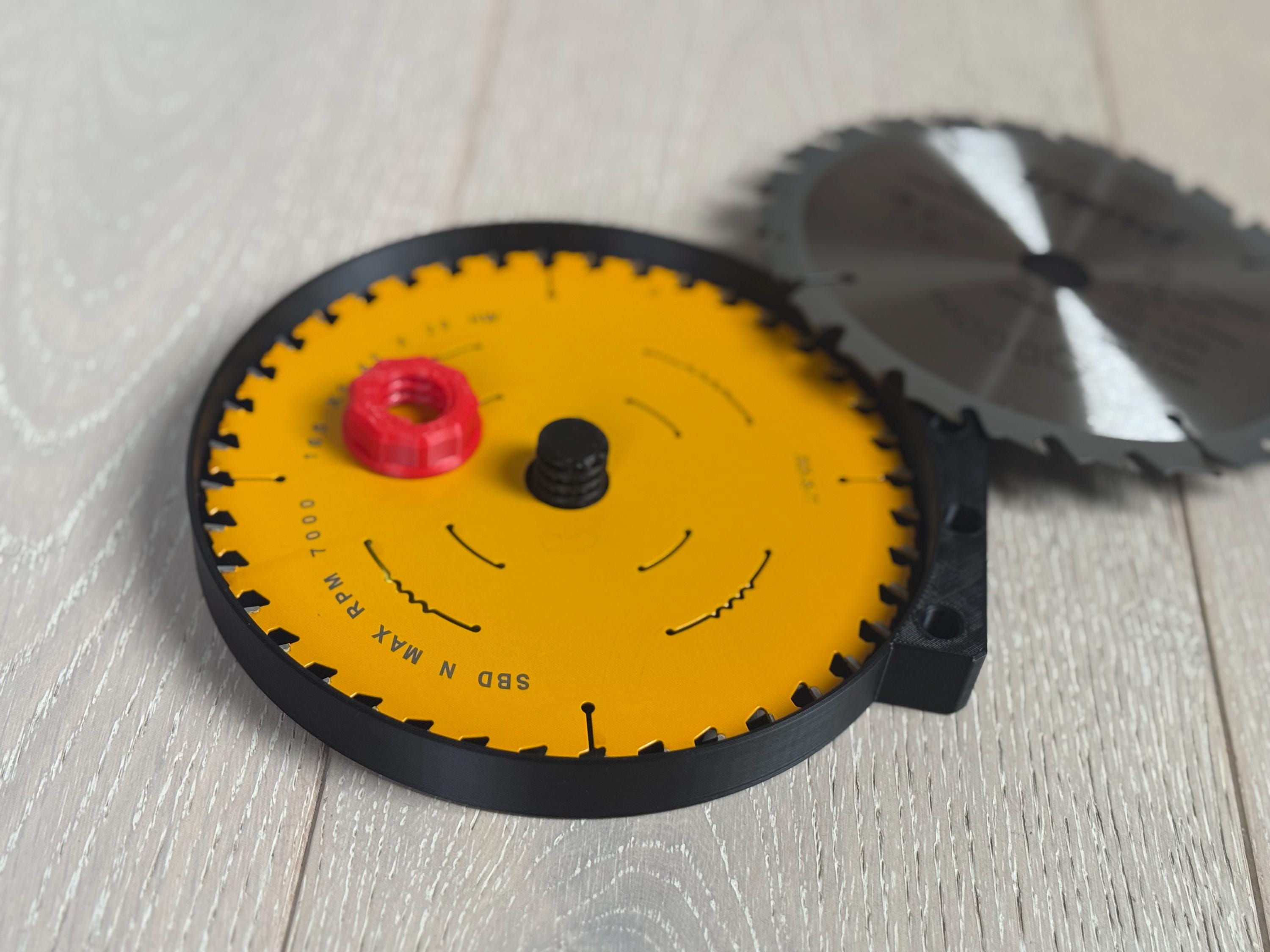 Circular Saw Blade Holder, 165mm 6 1/2" Blade Organiser